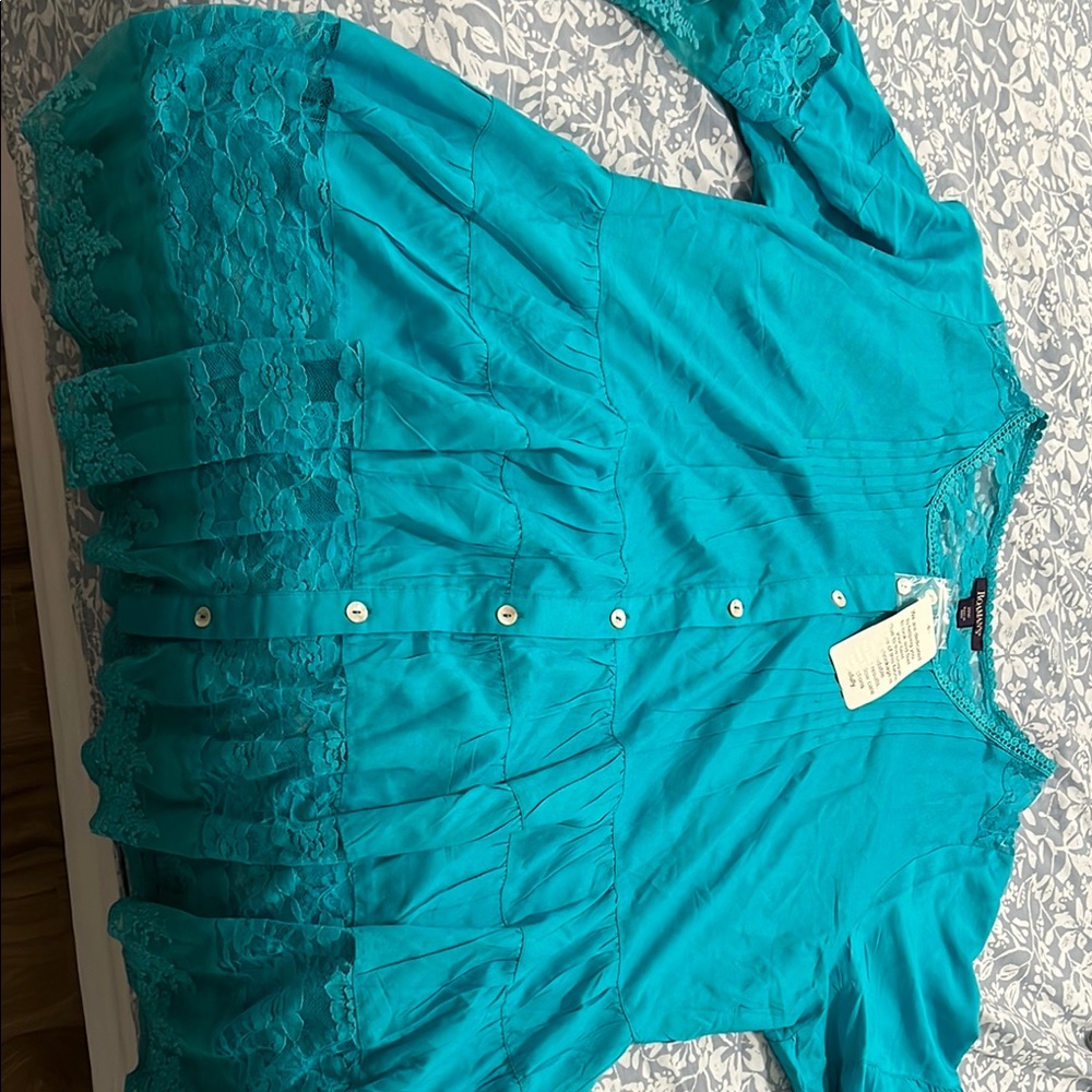 Roaman's Green Button Down Blouse with 3/4 Sleeves and Peter Pan Collar
